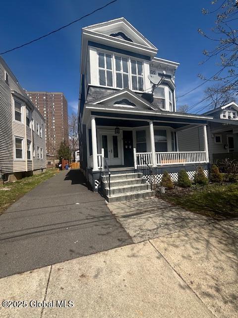 property at 9 Kent St