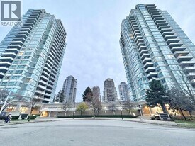 4388 Buchanan St in Burnaby, BC - Building Photo