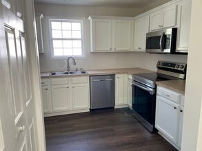 120 Owl Trace Ln in Chapin, SC - Building Photo - Building Photo