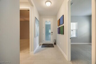 2401 Ariane Dr in Naples, FL - Building Photo - Building Photo
