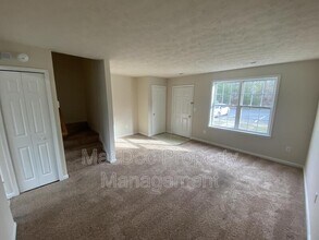 9605 Coventry Creek Dr in Fredericksburg, VA - Building Photo - Building Photo