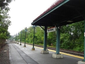 13 Lake St in Monroe, NY - Building Photo - Building Photo