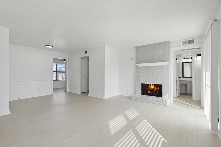 Brookbend in Carrollton, TX - Building Photo