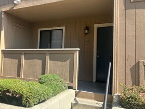 820 Casanova Ave in Monterey, CA - Building Photo - Building Photo