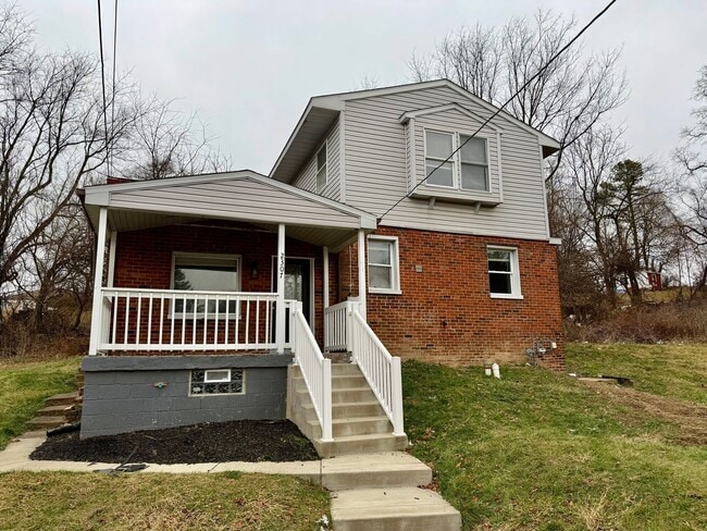 property at 2307 Monroeville Rd