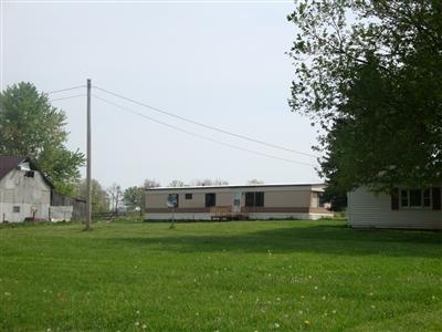 7660 Mad River Rd in Hillsboro, OH - Foto de edificio - Building Photo