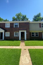 5203 Flowering Peach Dr in Memphis, TN - Building Photo - Building Photo