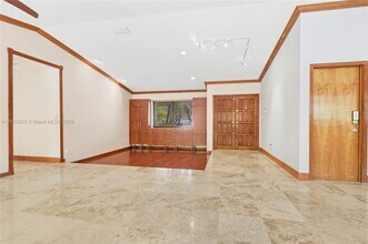 8035 SW 89th Ct in Miami, FL - Building Photo - Building Photo