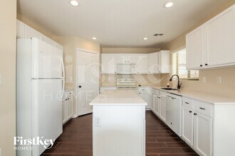 18089 W Westpark Blvd in Surprise, AZ - Building Photo - Building Photo