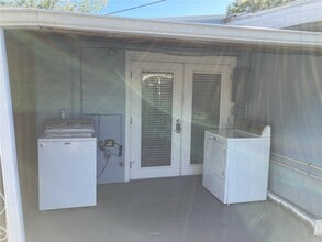 5609 Tangerine Ave S in Gulfport, FL - Building Photo - Building Photo