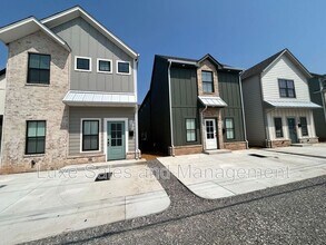 618 W 2nd St in Edmond, OK - Building Photo - Building Photo