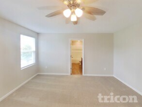 34885 Daisy Meadow Loop in Zephyrhills, FL - Foto de edificio - Building Photo