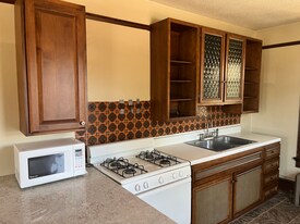 644 N 7th St in Lafayette, IN - Building Photo