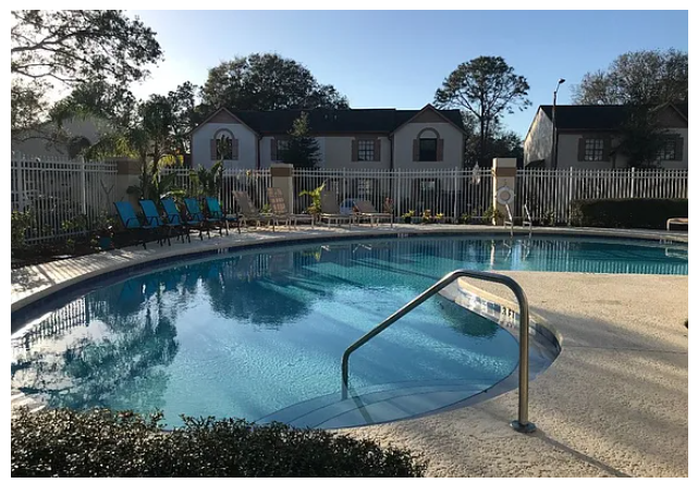 902 Brigadoon Dr in Clearwater, FL - Building Photo - Building Photo