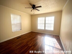 6721 E 5th St in Tulsa, OK - Building Photo - Building Photo