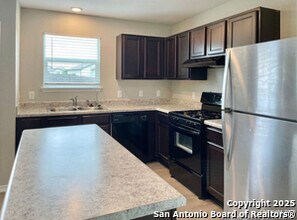 6423 Legato Curv in San Antonio, TX - Building Photo - Building Photo