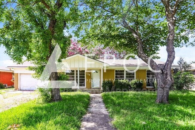 property at 118 Darden Dr