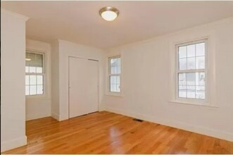 2 Braemore Rd, Unit A in Boston, MA - Building Photo - Building Photo