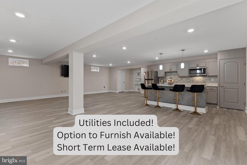 5684 Lewis Carroll Dr in Waldorf, MD - Building Photo