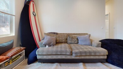 5126 Ewing St in San Diego, CA - Building Photo - Building Photo