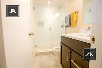 871 Beacon St in Boston, MA - Building Photo - Building Photo