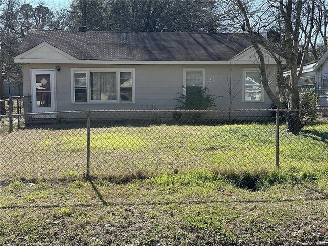 1722 Crouson St in Montgomery, AL - Building Photo - Building Photo