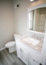 209 E Hobart Ave in Findlay, OH - Building Photo - Building Photo