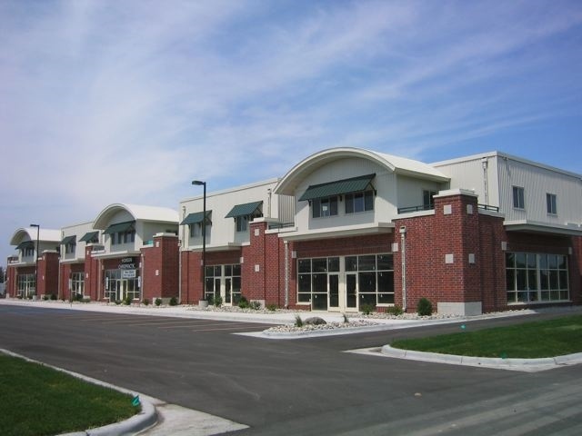 University Point Apartments in Grand Forks, ND - Building Photo - Building Photo