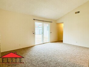 1029 Las Cruces Ave in Ridgecrest, CA - Building Photo - Building Photo