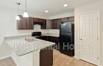 681 Melba St in Jacksonville, FL - Building Photo - Building Photo