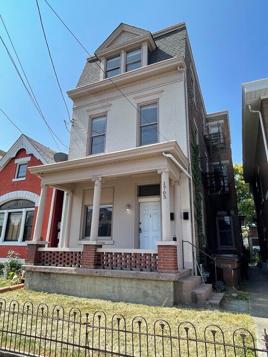 1703 Holman St-Unit -1 in Covington, KY - Building Photo