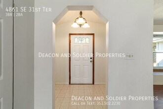 4861 SE 31st Terrace in Ocala, FL - Building Photo - Building Photo