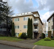1137 W 10th Ave in Vancouver, BC - Building Photo