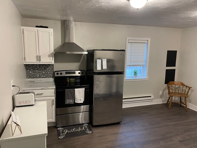 1001 E Pierce St in Kirksville, MO - Foto de edificio - Building Photo