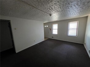165 Atkinson St in Rochester, NY - Building Photo - Building Photo