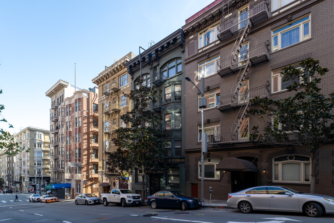 Hawthorne Apartments in San Francisco, CA - Building Photo