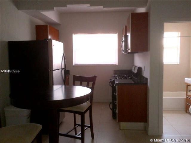 500 14th St-Unit -205 in Miami Beach, FL - Building Photo - Building Photo