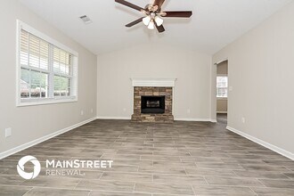 415 Princely Ct in Hampton, GA - Building Photo - Building Photo