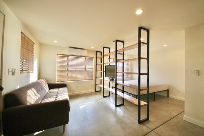 1530 E Diamond St, Unit 3