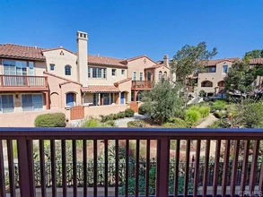 Platinum Luxury Rentals Apartments in Halliday, ND - Foto de edificio - Building Photo