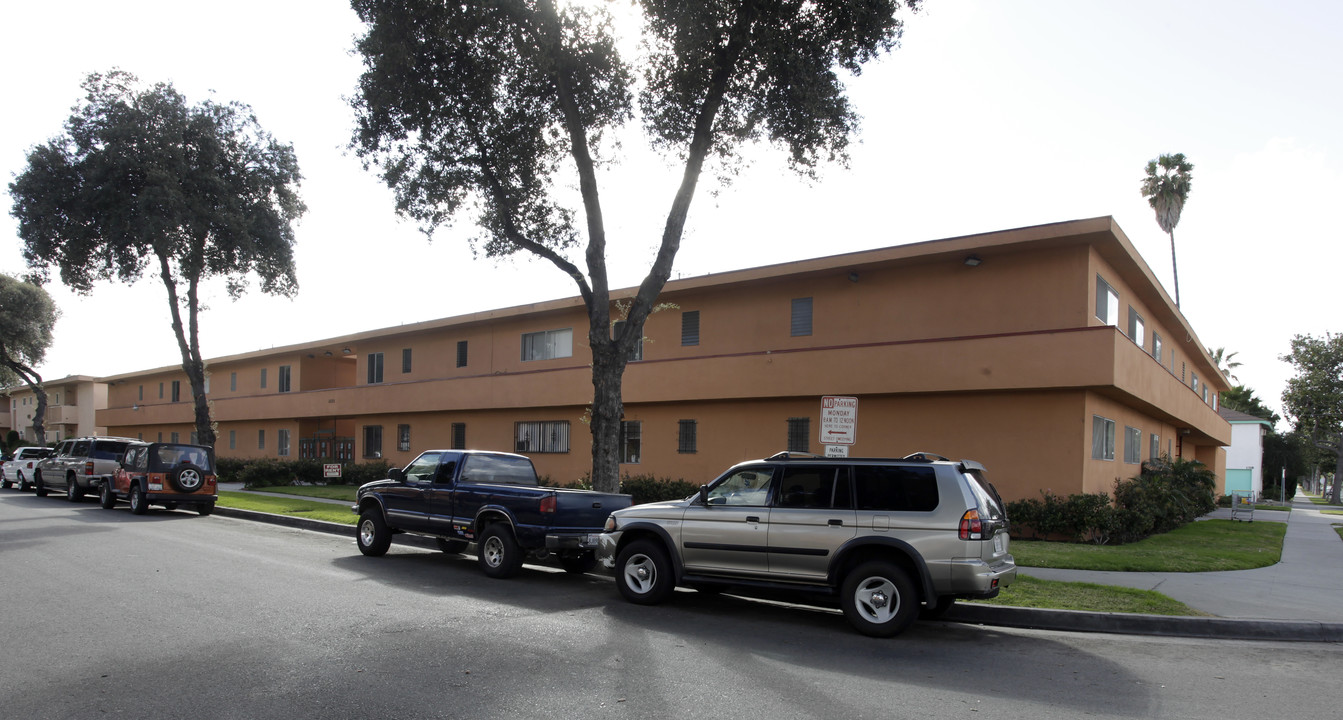 Citrus Lane Apartments in Fullerton, CA - Building Photo