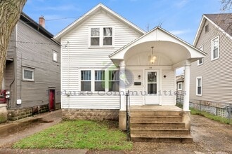 745 Jackson St NW in Grand Rapids, MI - Building Photo - Building Photo