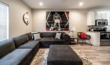 1518 Avenue W in Lubbock, TX - Building Photo - Building Photo