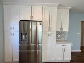 7915 Coldwater Canyon Ave in Los Angeles, CA - Building Photo - Building Photo