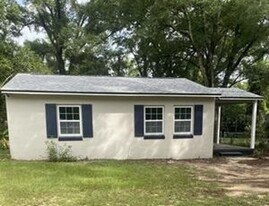 1528 Brook St in Tallahassee, FL - Building Photo