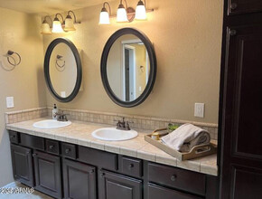 6747 N 78th Pl in Scottsdale, AZ - Building Photo - Building Photo