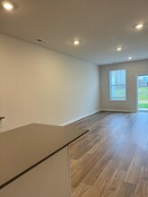 554 Trinity Wy in Spring Hill, TN - Building Photo - Building Photo