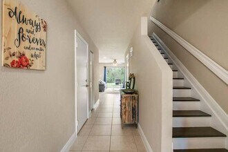 373 SE Bloxham Way in Stuart, FL - Building Photo - Building Photo