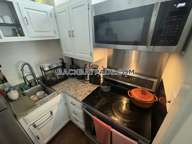 property at 429 Marlborough St