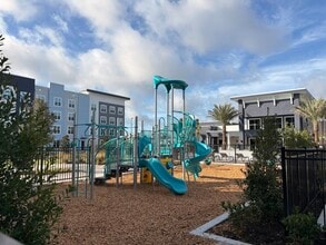 52 at Park in Orlando, FL - Building Photo - Building Photo